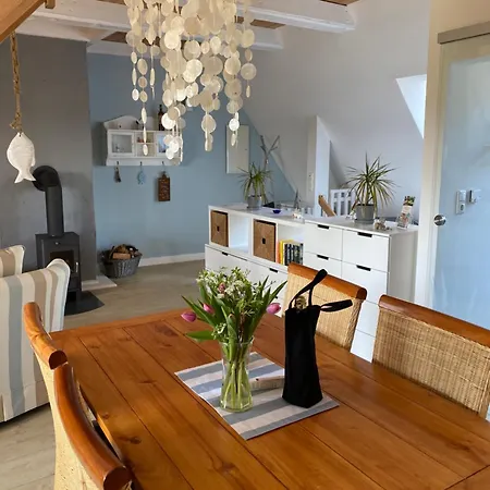 Dannauer Reetkate - Wiesenblick Apartment