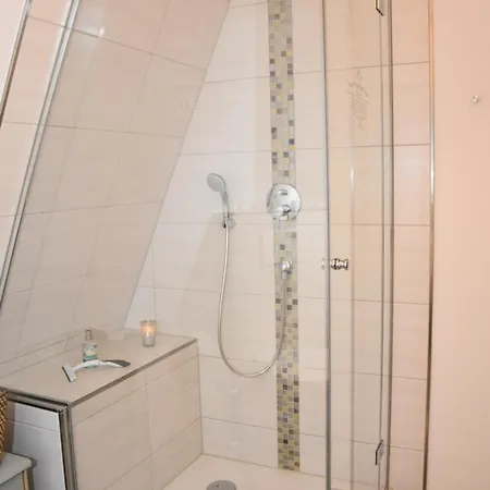 Dannauer Reetkate - Wiesenblick Apartamento